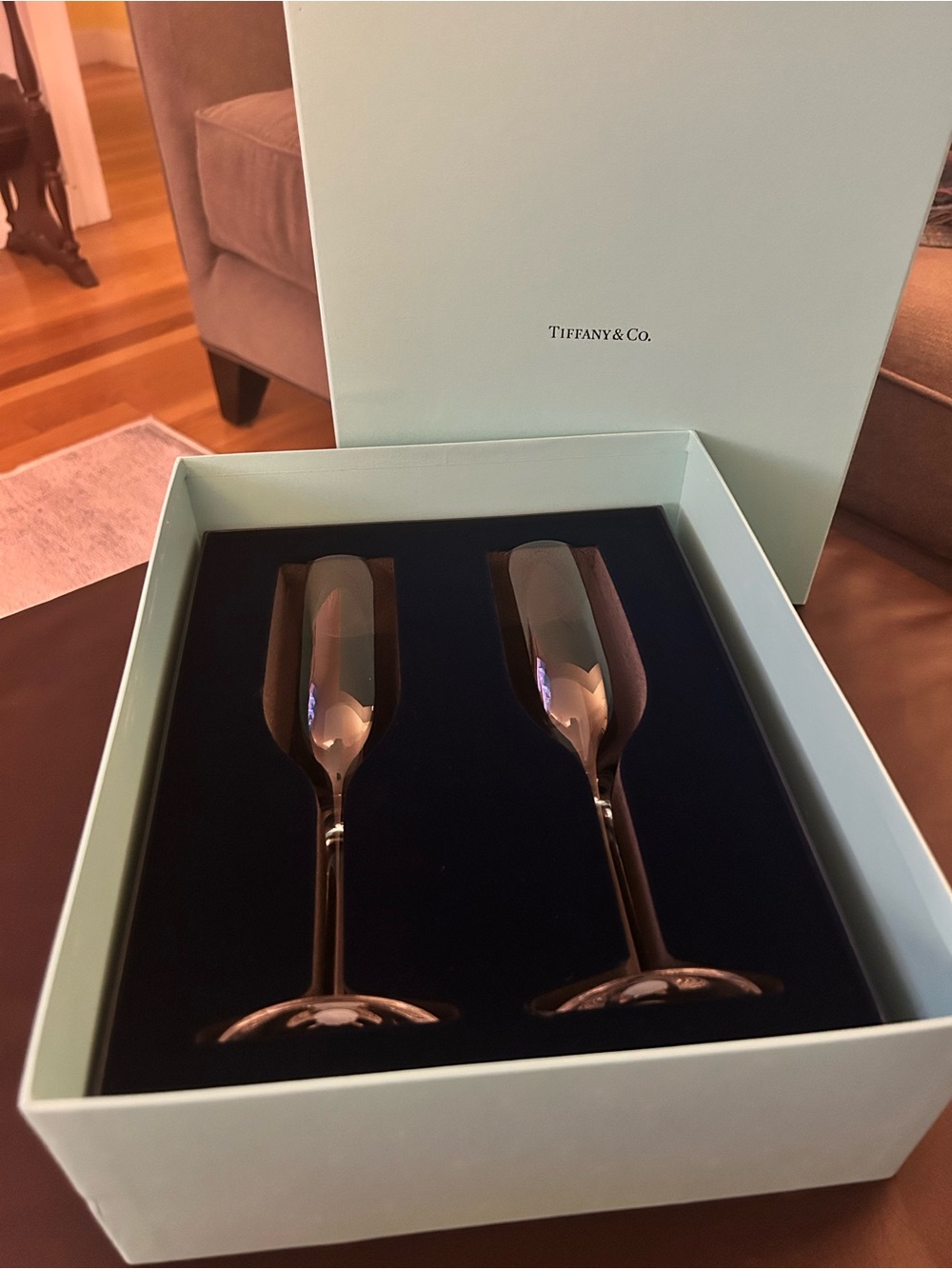 Tiffany & Co. Crystal Champagne Flutes Set of 2-Original Presentation Box - Picture 4 of 10